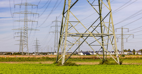 Le Parlement européen adopte une réforme de réorganisation du marché de l'électricité