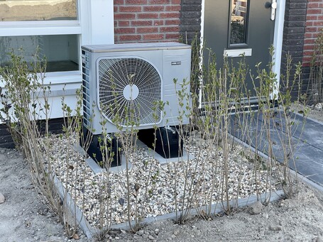 Pour l'Etat, n'installer qu'une pompe à chaleur dans une épave thermique est une "arnaque"